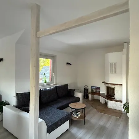 Appartement Am Sachsenstein - Zum Skiflieger Bernsbach